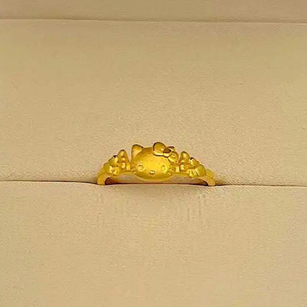 Hello Kitty Gold Plated Ring - Picture 3 of 6